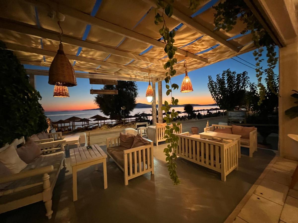 Manios Hotel