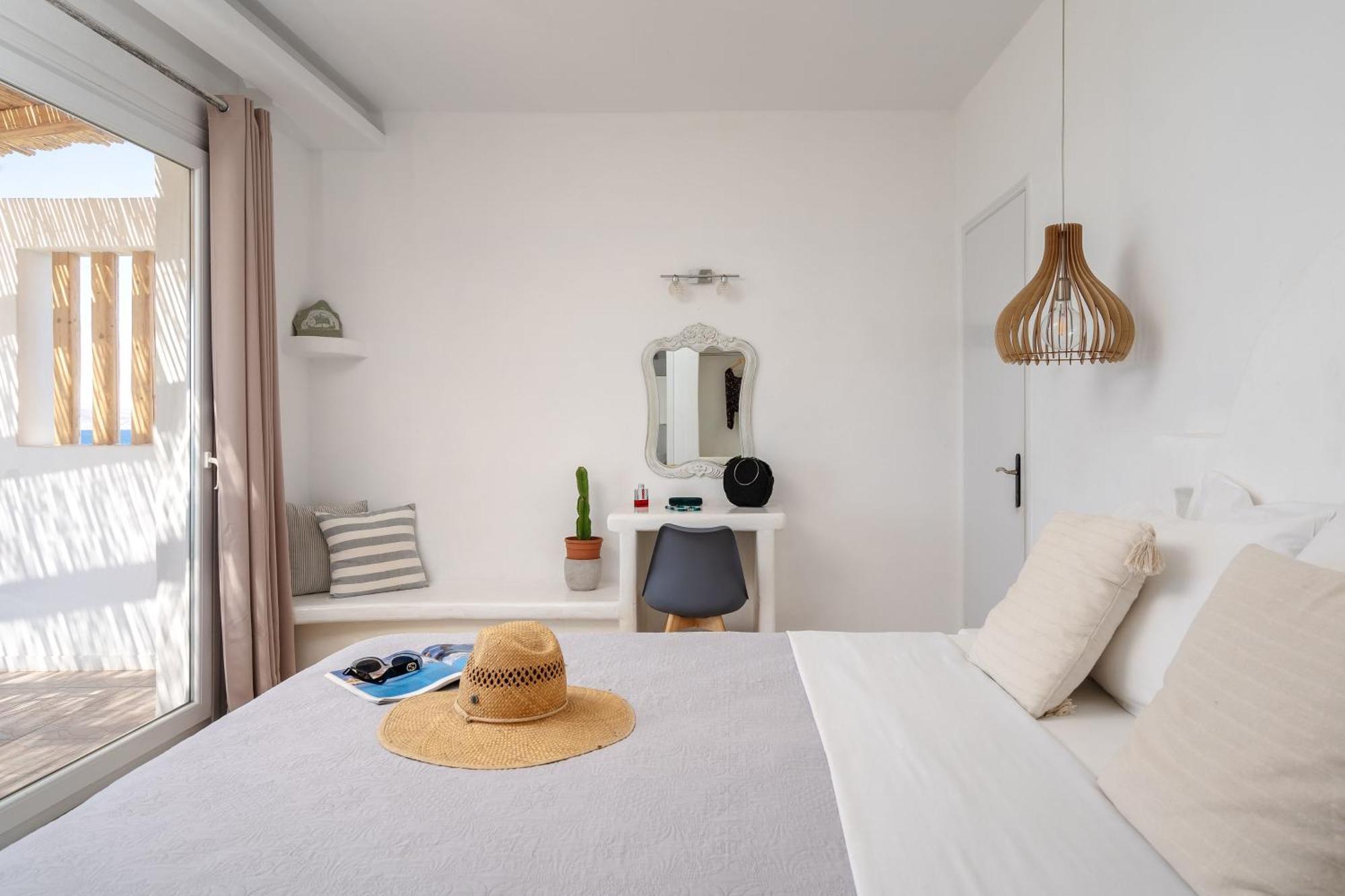 Manios 3* Agia Anna (Naxos)